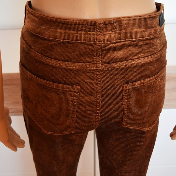 PAIGE Chestnut Colette Crop Flare Corduroy Pants / 29 - Picture 7 of 14